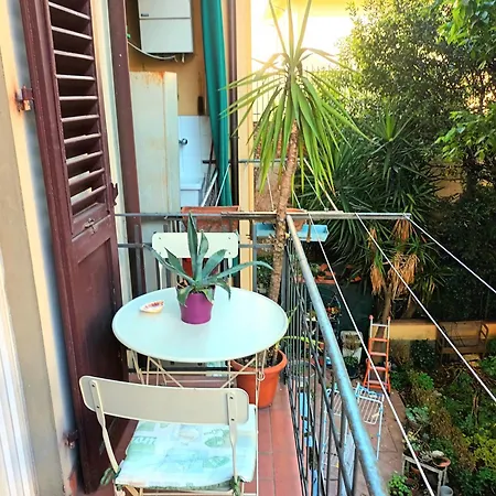 The Nest 3* Florencja